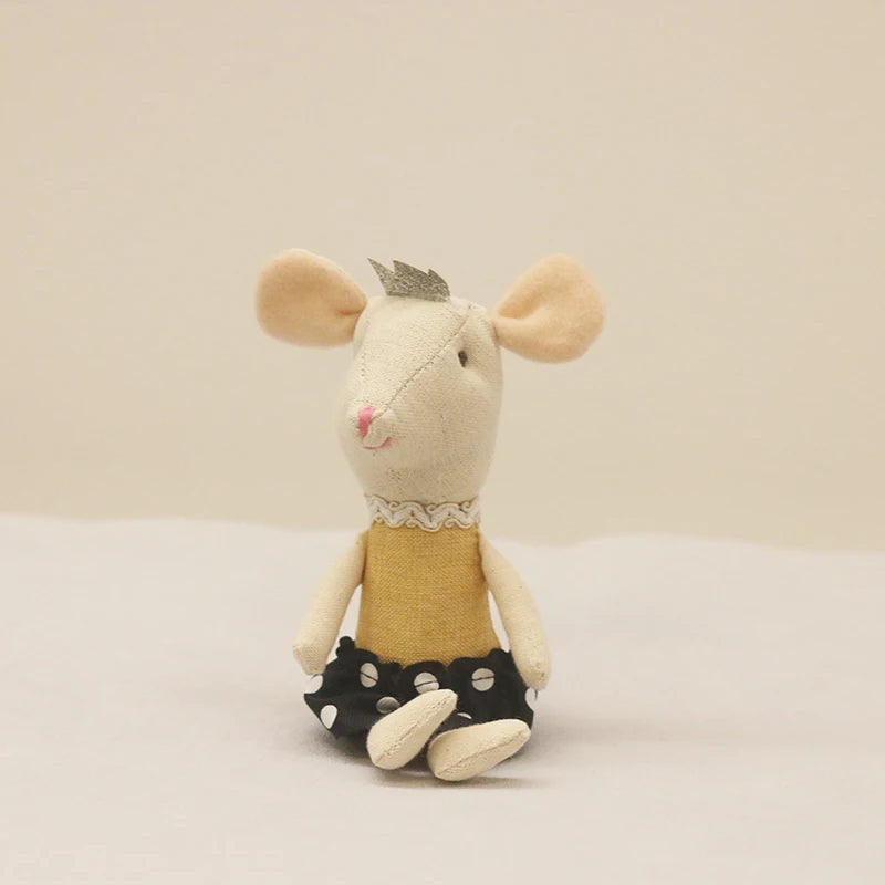 Schattige Knuffel Muis Familie – Pluche Poppen voor Poppenhuis 3+