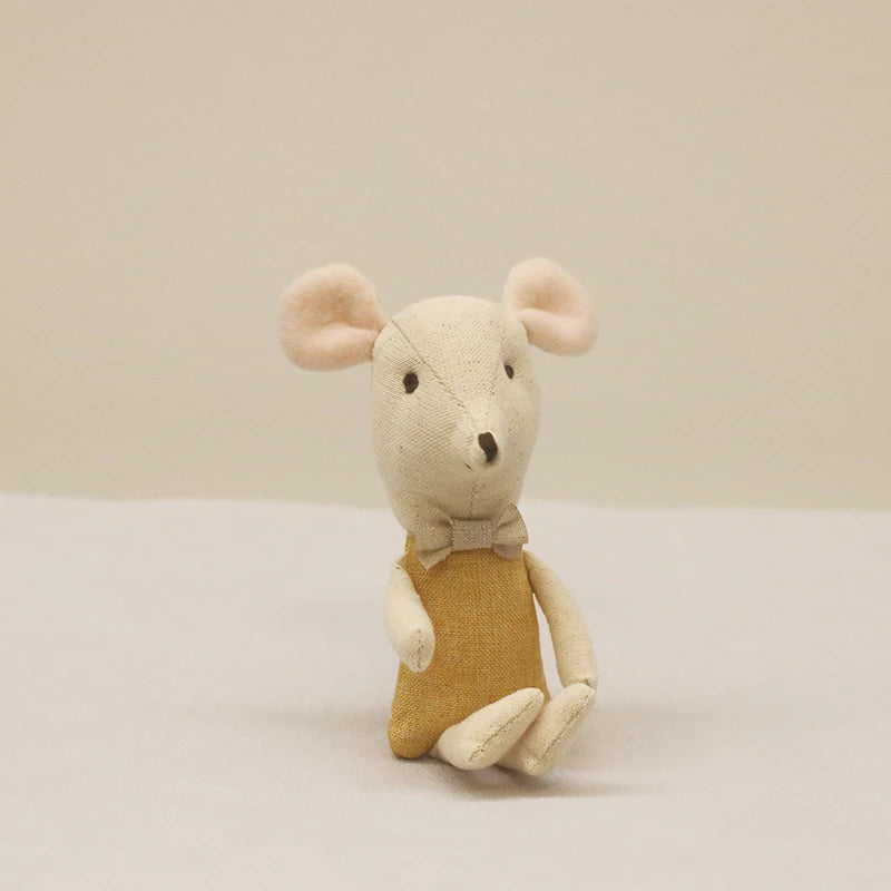 Schattige Knuffel Muis Familie – Pluche Poppen voor Poppenhuis 3+