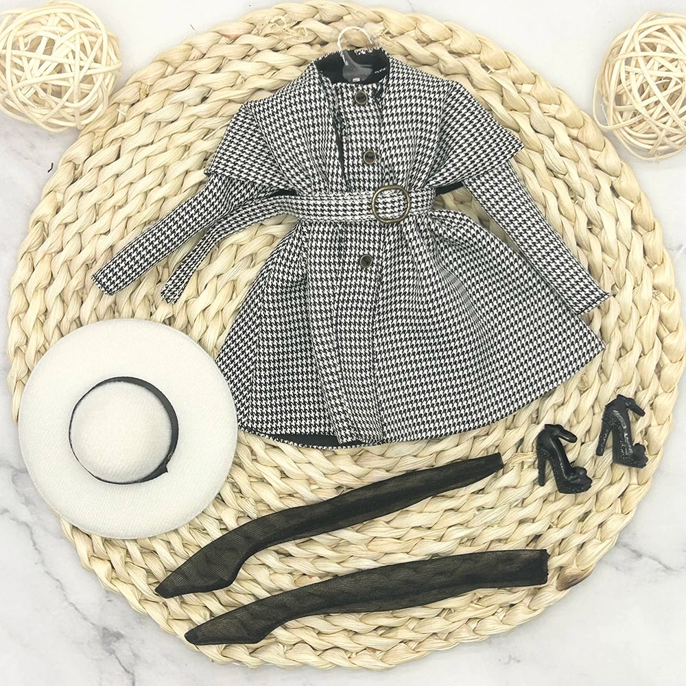 Supermodel Poppenkleertjes – Europees Outfitje voor 30cm Pop